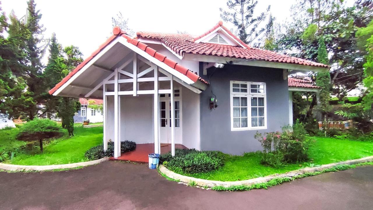Sukanagalih Resort By Ruang Nyaman Cimacan Kültér fotó